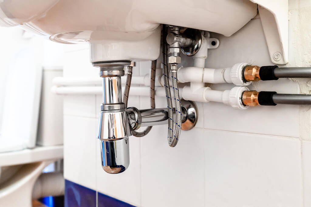 Can You Do Your Own Plumbing? A 4-Step Beginner’s Guide