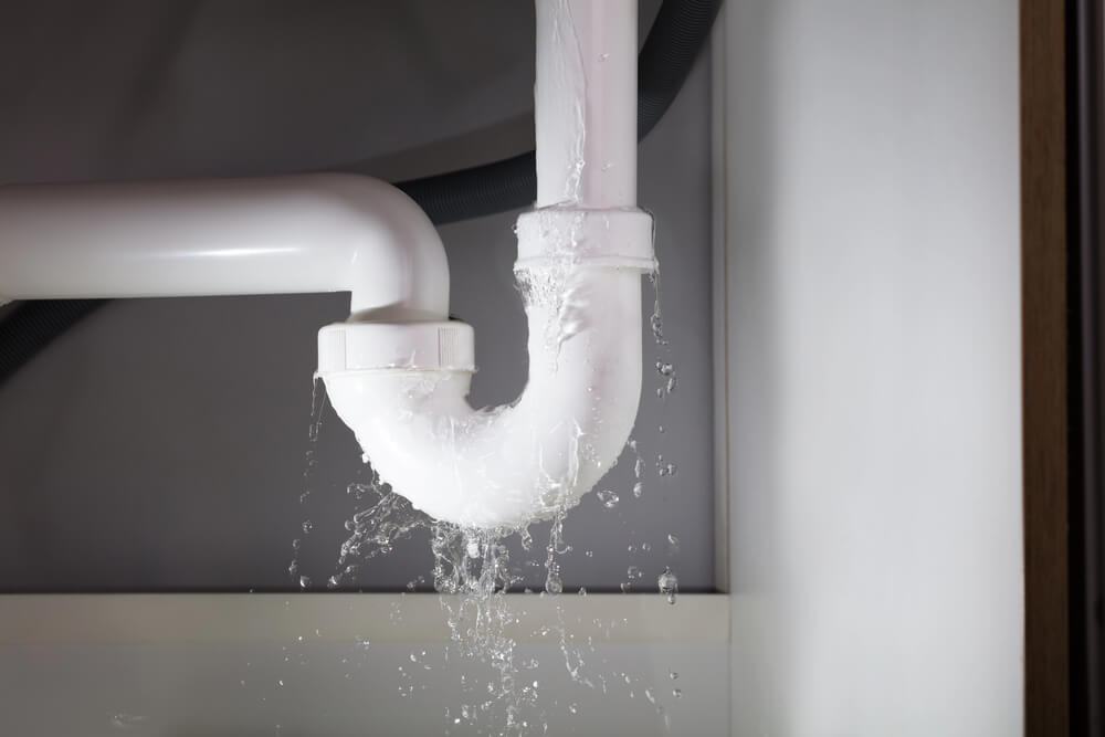 What is Considered a Plumbing Emergency? 7 Common Plumbing Issues